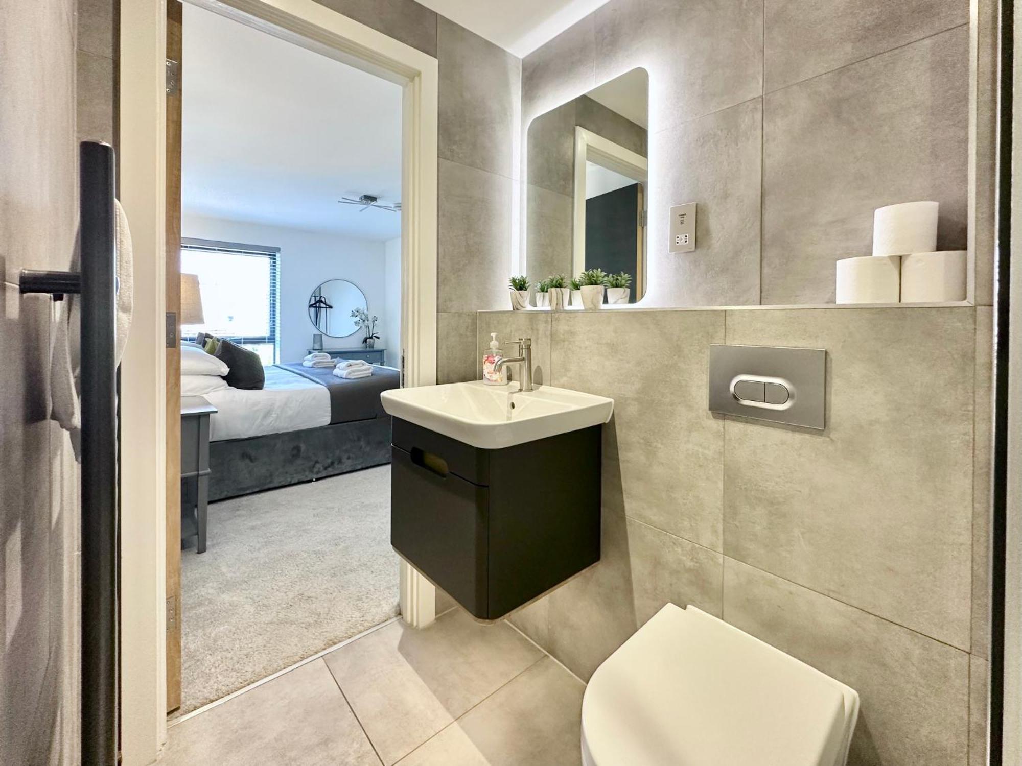 Icona Luxury Apartment With Minster Views & Allocated Parking York Dış mekan fotoğraf